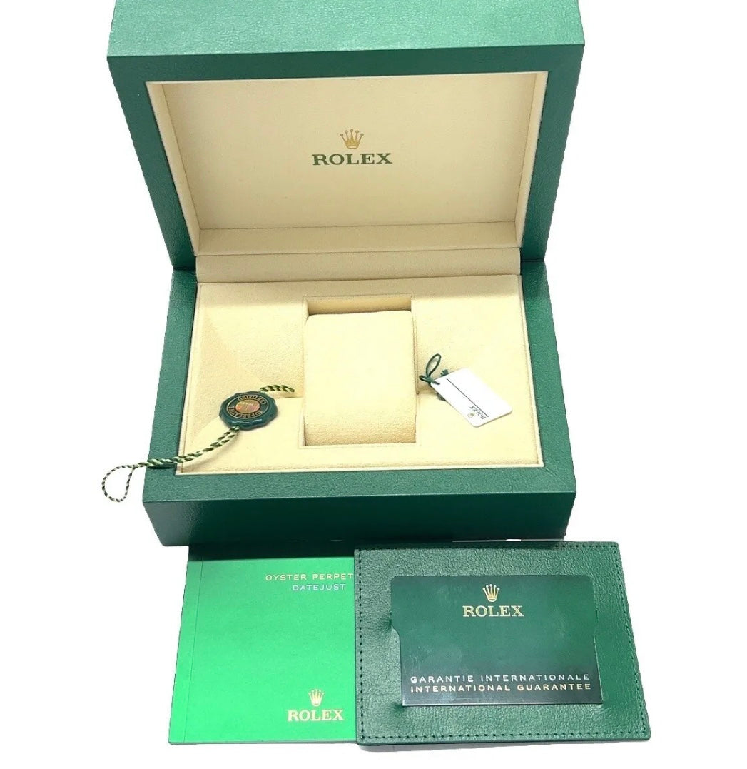 Rolex Oyster Perpetual 41 Green Dial ‘124300’ - Ride On Timee