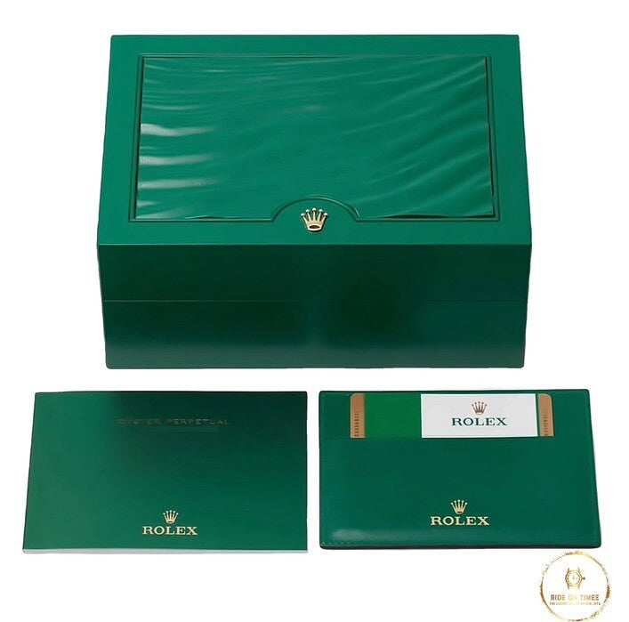 Rolex Submariner Date | Rare Non Sunburst Dial | Full Set | FINANCE AVAILABLE